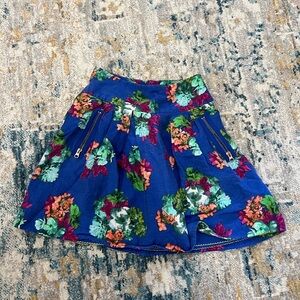 🌸Maeve Floral Blue Skirt - size small